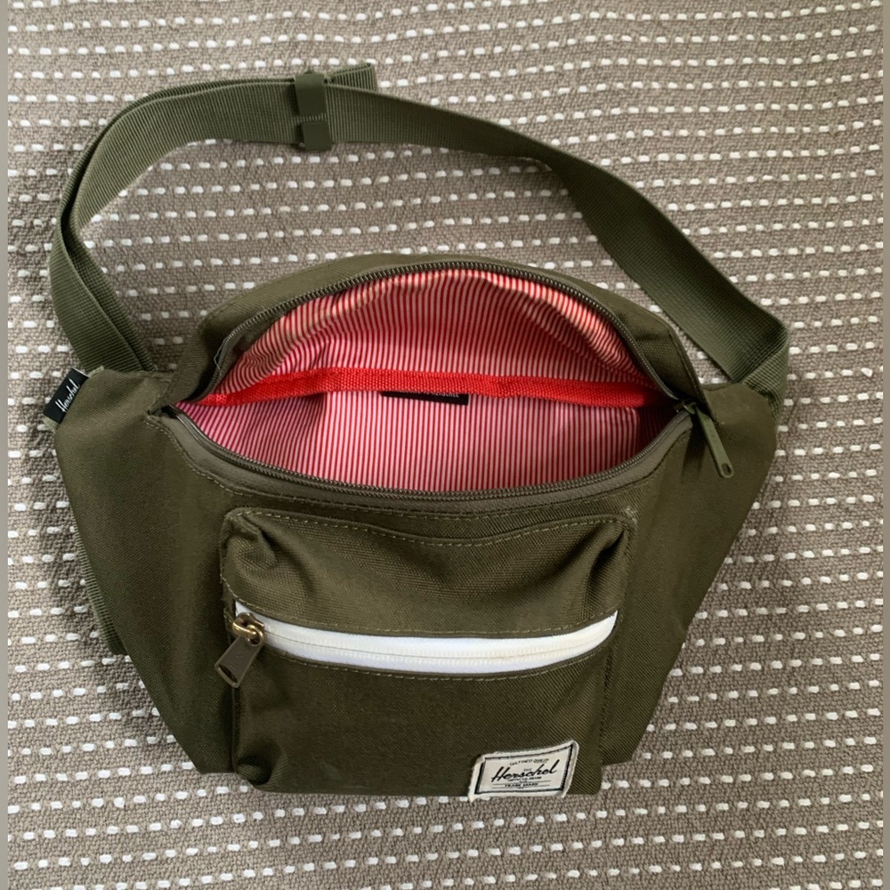 Herschel Seventeen Hip Pack - Ivy